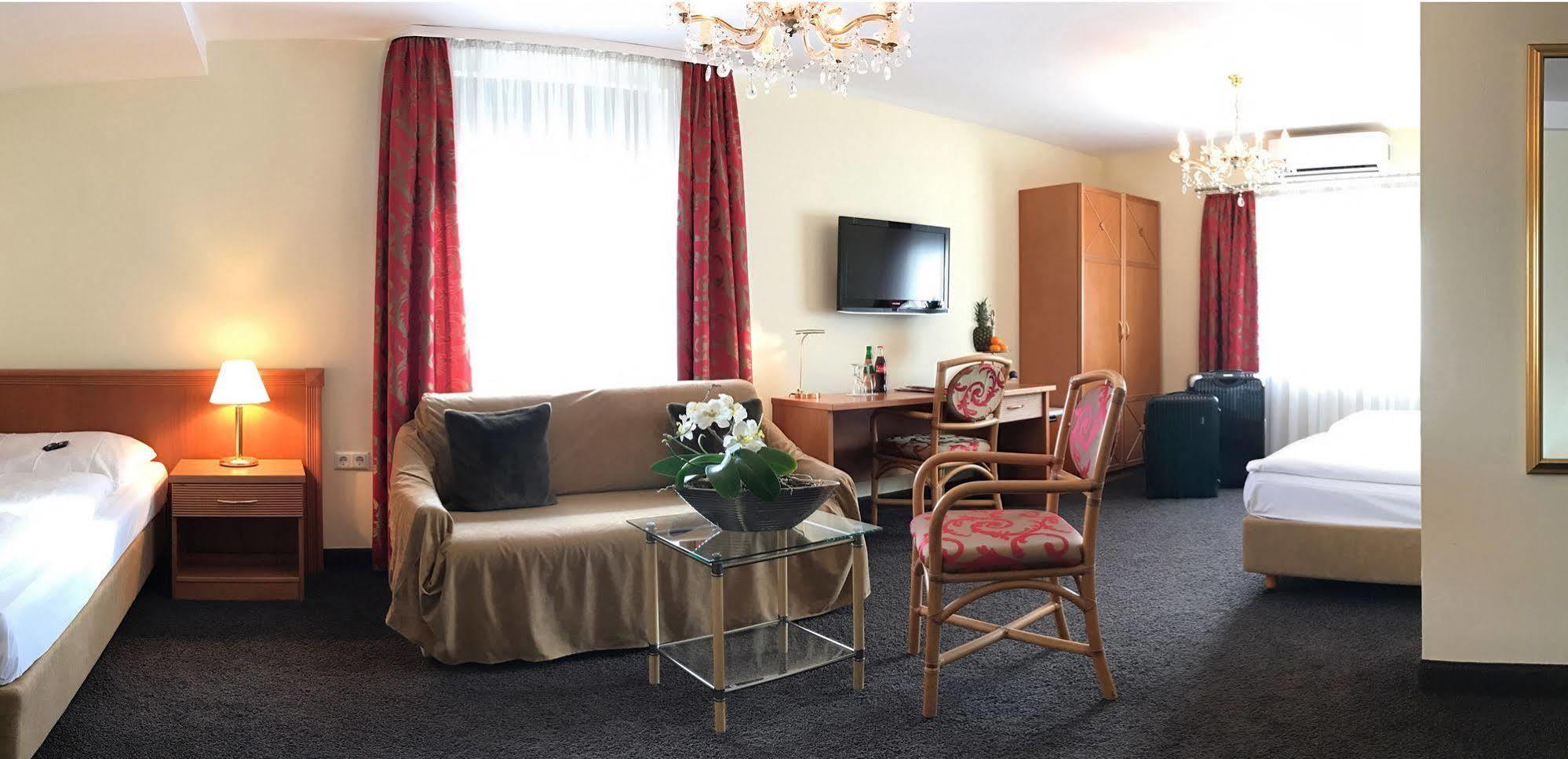 Boutiquehotel Goldhahn Bio Sport & Wellness Ален Экстерьер фото